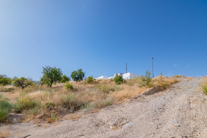 Calle Río Castril, 53, La Zubia, Granada for sale - Primary Photo - Image 1 of 16