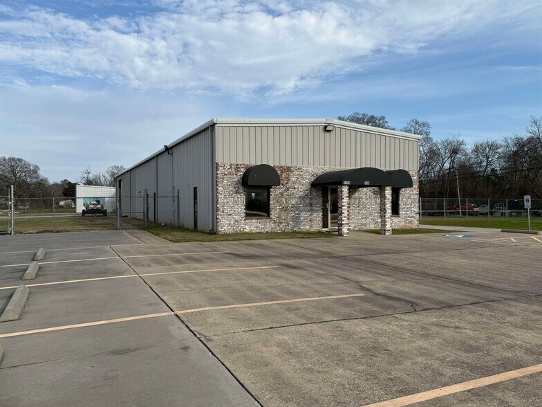1255 Lindbergh Dr, Beaumont, TX à vendre - Photo du bâtiment - Image 1 de 1