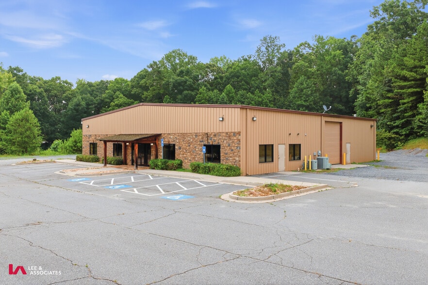 210 Holt Rd, Acworth, GA for lease - Building Photo - Image 2 of 19