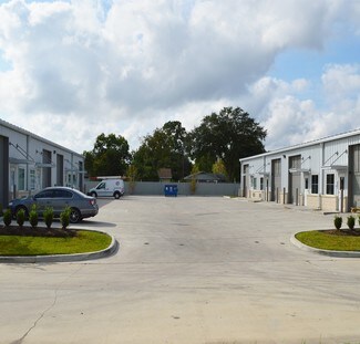 Plus de détails pour 1251 Butler Rd, League City, TX - Industriel à louer