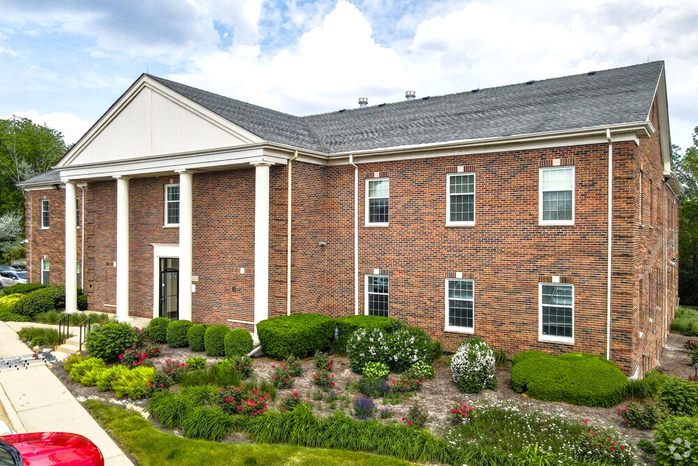 1750 E Main St, St Charles, IL à vendre Photo principale- Image 1 de 14