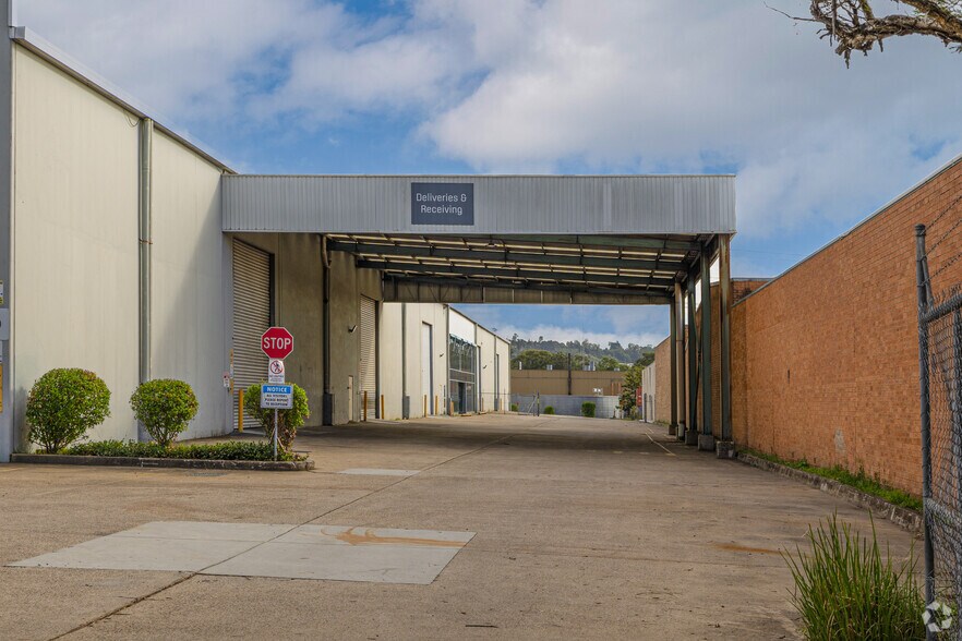 22-24 Redfern St, Wetherill Park à louer - Photo du bâtiment - Image 2 de 7
