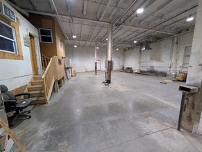 73 Bridge St, Newburgh, NY à louer Photo intérieure- Image 2 de 5