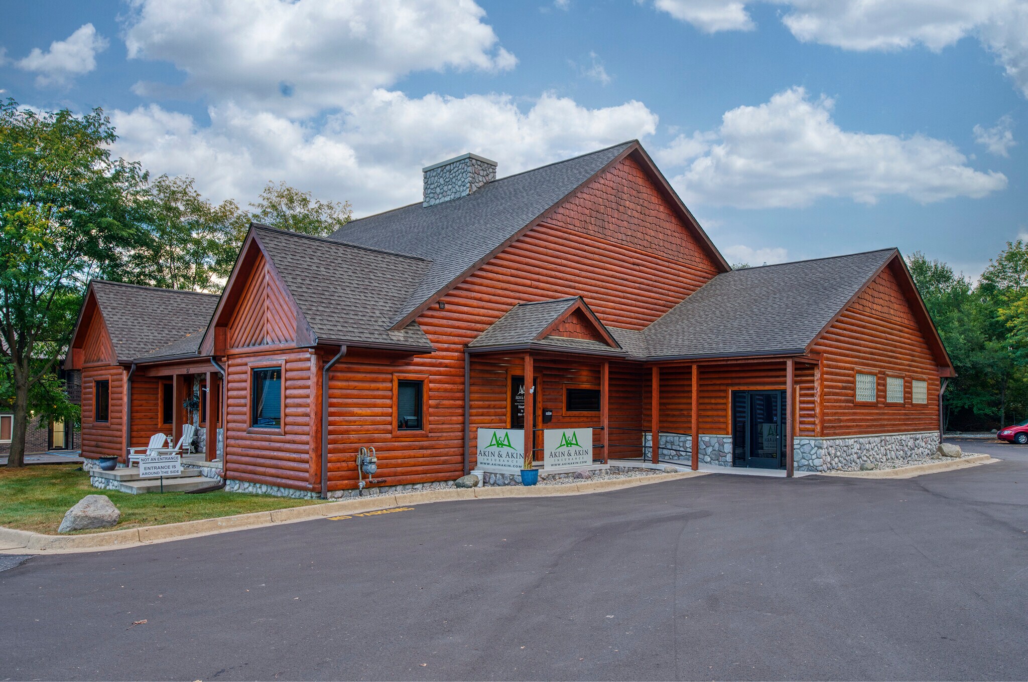 51 Chilson Rd, Howell, MI à vendre Photo du bâtiment- Image 1 de 26