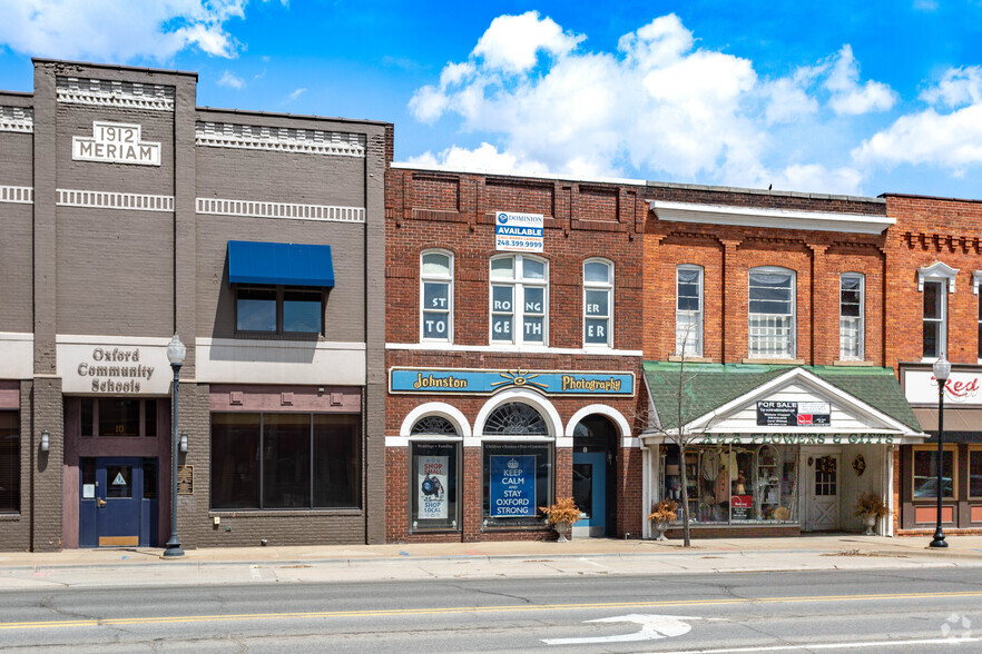 8 N Washington St, Oxford, MI à vendre - Photo du bâtiment - Image 1 de 1