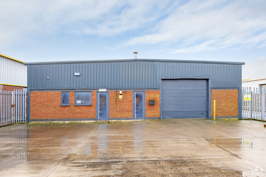 Bontoft Av, Hull for lease - Building Photo - Image 2 of 2