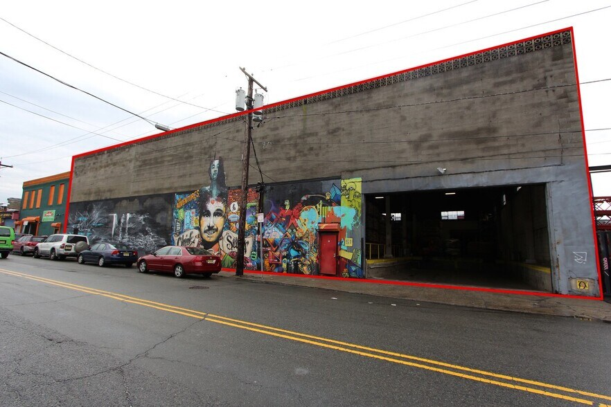 498 Johnston Ave, Jersey City, NJ à louer - Photo du bâtiment - Image 2 de 16