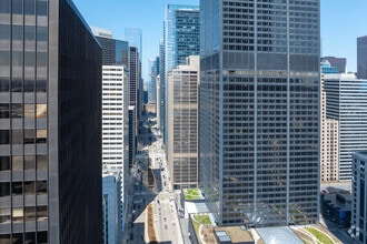 125 S Wacker Dr, Chicago, IL - Aerial  map view