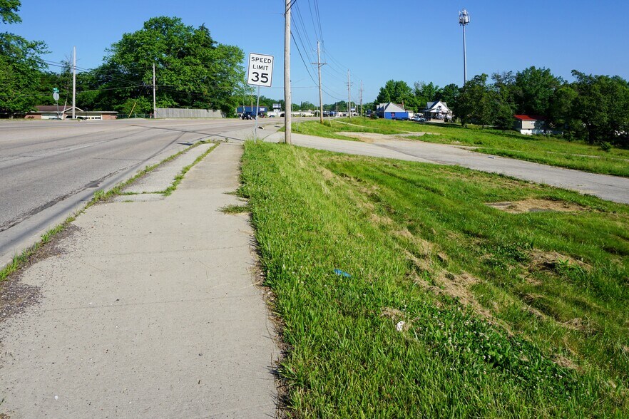 1349 E 72 Hwy, Rolla, MO for sale - Building Photo - Image 1 of 15