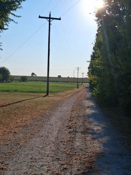 12229 Hammer Rd, Neosho, MO for sale - Building Photo - Image 2 of 29