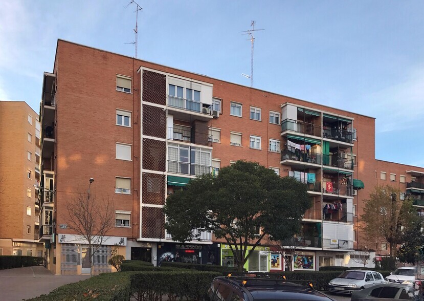 Avenida Doctor Marañón, 3, Alcalá De Henares, Madrid à louer - Photo principale - Image 1 de 2