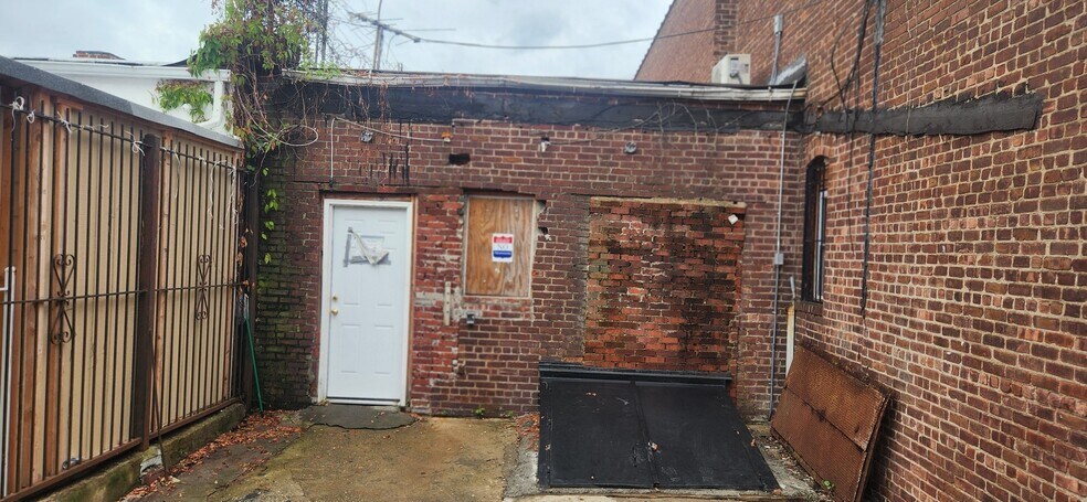 119-03 Sutphin Blvd, Jamaica, NY à vendre - Photo du bâtiment - Image 2 de 14