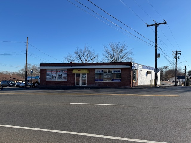 882-886 Boston Post Rd, West Haven, CT for sale - Building Photo - Image 1 of 33