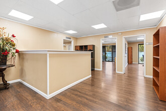 1665 W Shaw Ave, Fresno, CA for lease Interior Photo- Image 1 of 8