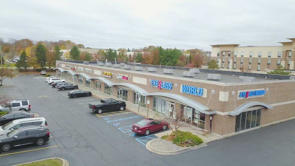 4753-4763 Wilson Ave, Grandville, MI for lease - Building Photo - Image 1 of 6