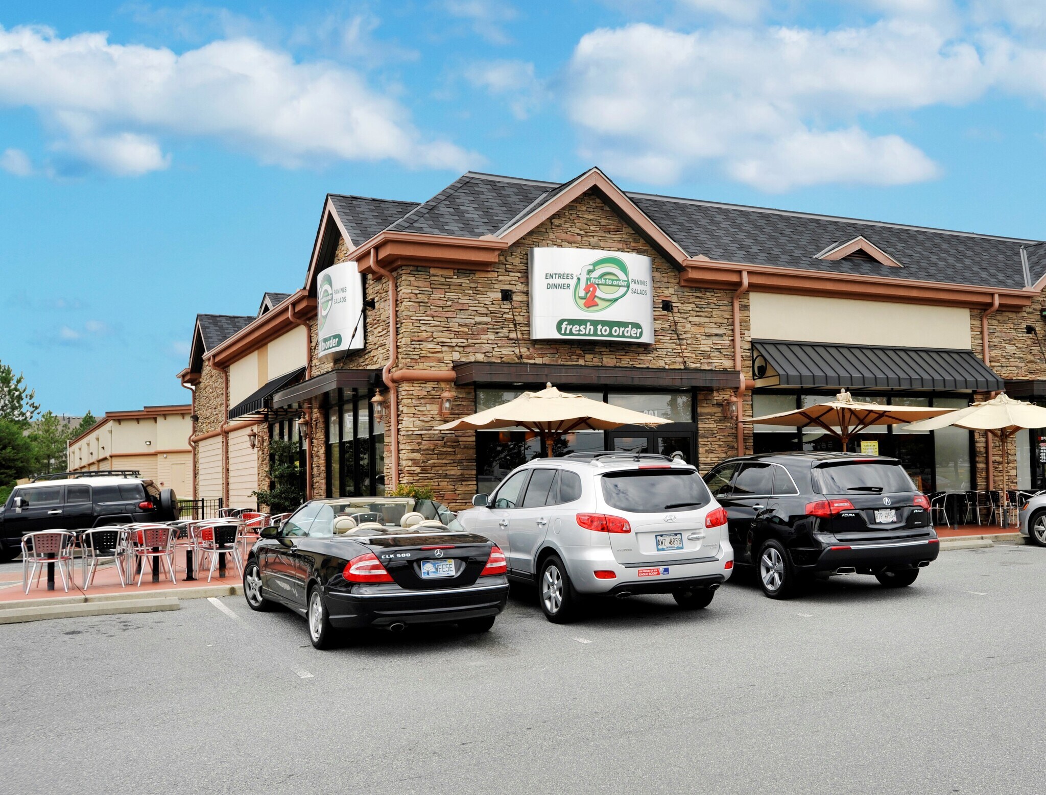 10900 Medlock Bridge Rd, Johns Creek, GA for lease Primary Photo- Image 1 of 6