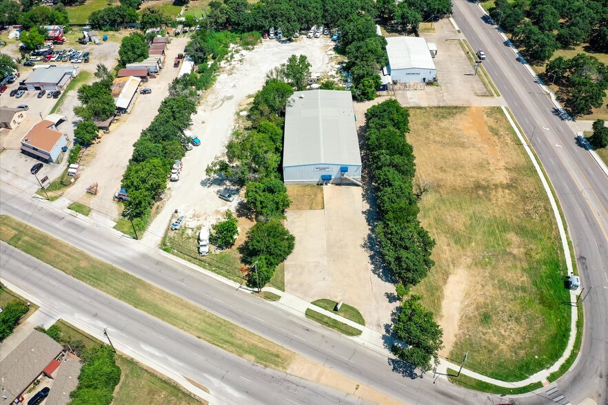 4109 Mansfield Hwy, Forest Hill, TX for sale - Building Photo - Image 1 of 1