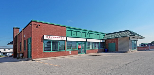 Plus de détails pour 4245 Sheppard Ave E, Toronto, ON - Commerce de détail à vendre
