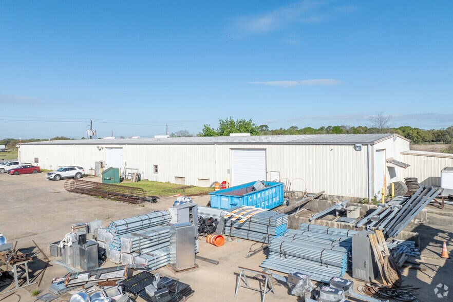 4417 S Main St, Pearland, TX for sale - Primary Photo - Image 1 of 13