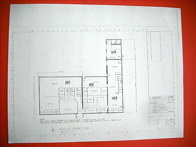 2925 Merrell Rd, Dallas, TX à vendre - Photo du bâtiment - Image 3 de 12