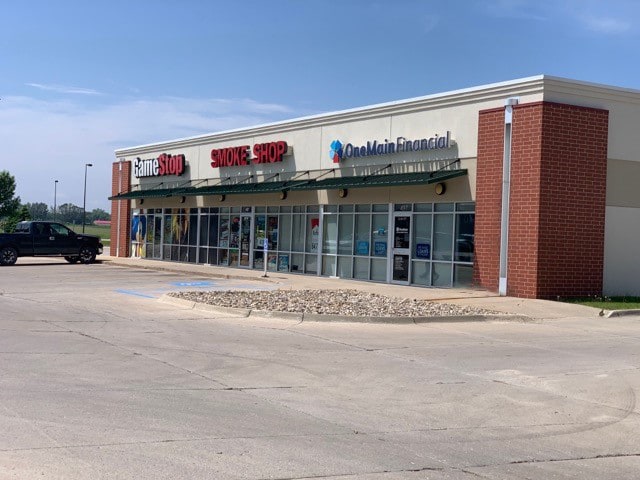 500-520 Indian Head Dr, Mason City, IA for sale - Primary Photo - Image 1 of 6