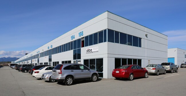 Plus de détails pour 11786 River Rd, Richmond, BC - Industriel à vendre