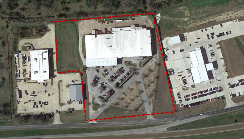 1 Bodybilt Pl, Navasota, TX for sale - Building Photo - Image 2 of 10