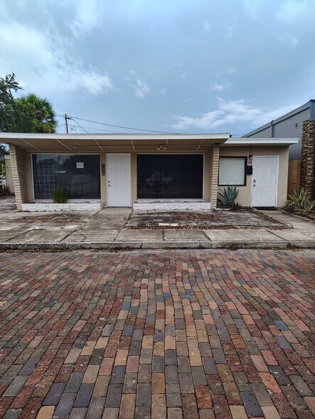714 1st Ave SW, Largo, FL à vendre - Photo du bâtiment - Image 3 de 20