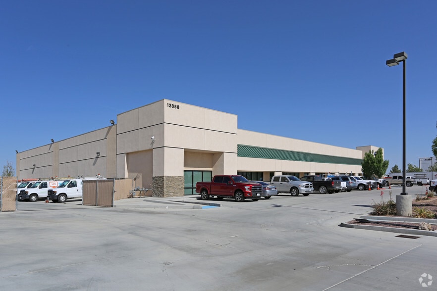 12858 Production Pl, Victorville, CA for lease - Building Photo - Image 2 of 4