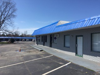 Plus de détails pour 710 N Broad St, Mooresville, NC - Bureau à louer