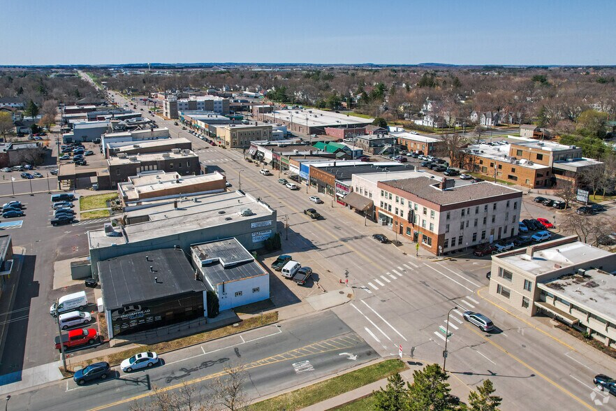1153-1161 Hidden Ln, New Richmond, WI à vendre - Aérien - Image 3 de 21