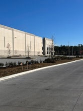 5550 POW-MIA Memorial Pkwy, Jacksonville, FL for lease Building Photo- Image 2 of 8