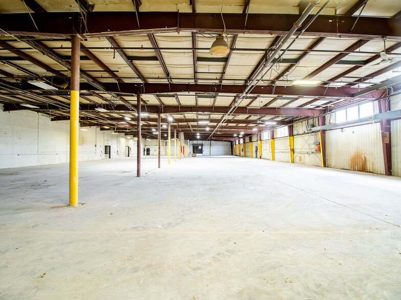 99 S 3rd St, Hudson, NY for lease - Interior Photo - Image 3 of 19