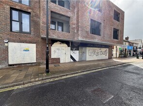 1 Market St, Eastleigh for lease Building Photo- Image 1 of 3