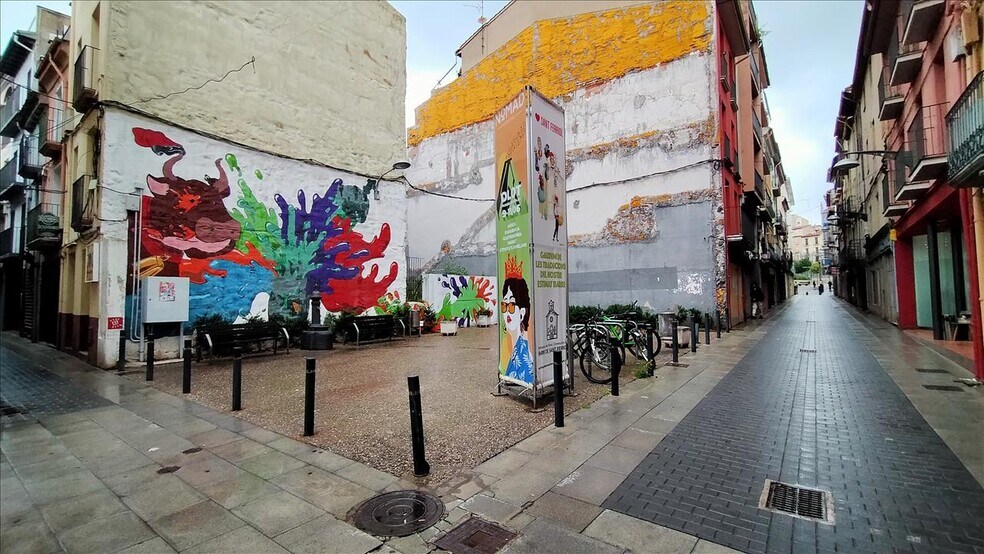 Carrer Sant Ferriol, 24, Olot, Gerona à vendre - Photo du bâtiment - Image 2 de 11