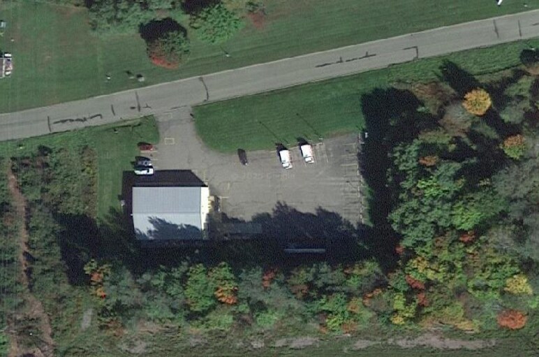 2504 Dow St, Jamestown, NY à vendre - Photo du bâtiment - Image 2 de 2