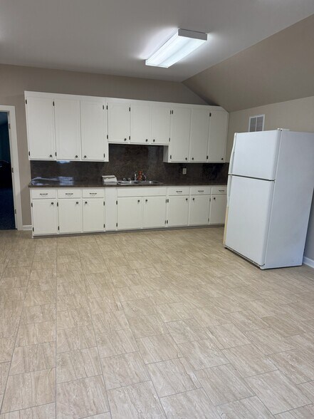 1334 Ebenezer Rd, Rock Hill, SC à louer - Photo du bâtiment - Image 3 de 6