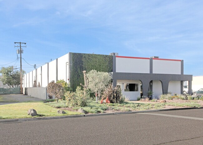 Plus de détails pour 486 Cabot Rd, South San Francisco, CA - Flex à vendre