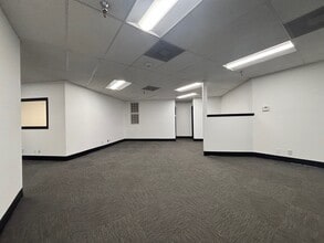 2080 E Flamingo Rd, Las Vegas, NV for lease Interior Photo- Image 1 of 8