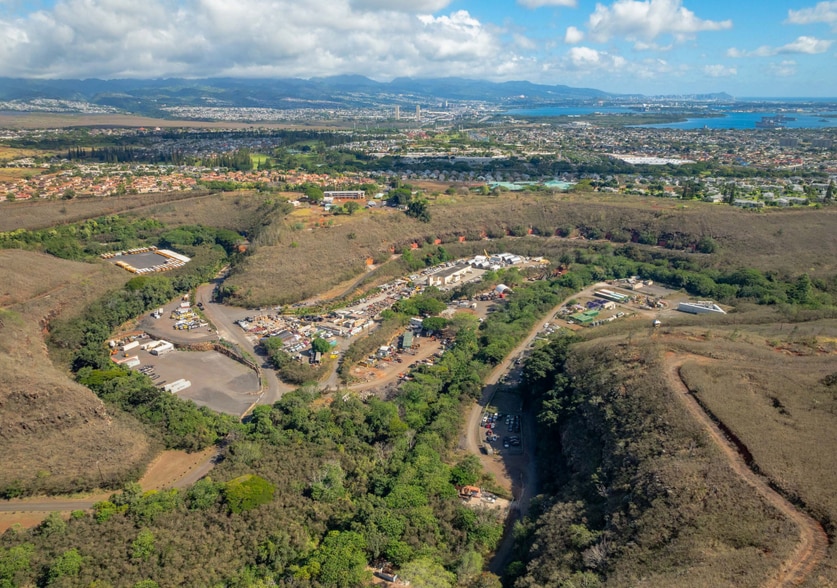 94-990 Pakela St, Waipahu, HI à vendre - Aérien - Image 1 de 10