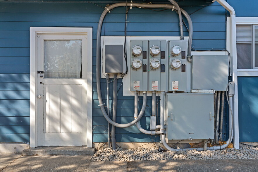 1149 SW Cascade Ave, Chehalis, WA for sale - Building Photo - Image 2 of 31