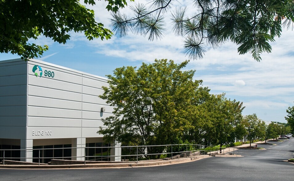 980 Cobb Place Blvd, Kennesaw, GA à louer - Photo du bâtiment - Image 2 de 12