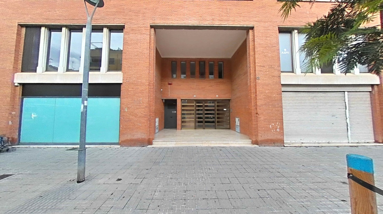 Mollet del Vallès, BAR 08100 - Unité Puerta 06, Esc. 1 -  - Autre - Image 1 of 23