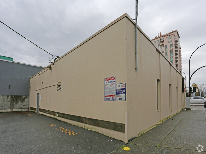 445 6th St, New Westminster, BC for lease - Building Photo - Image 3 of 8