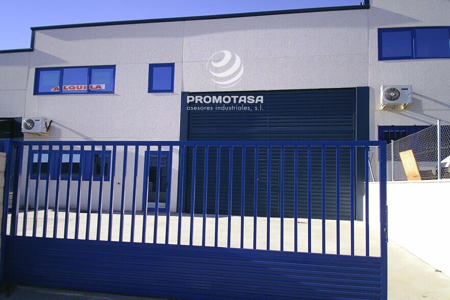 Industrial in Rivas-Vaciamadrid, Madrid for lease - Primary Photo - Image 1 of 5