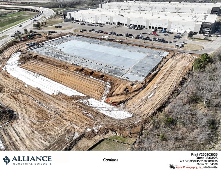 4911 Conflans Rd, Irving, TX for sale - Building Photo - Image 2 of 4