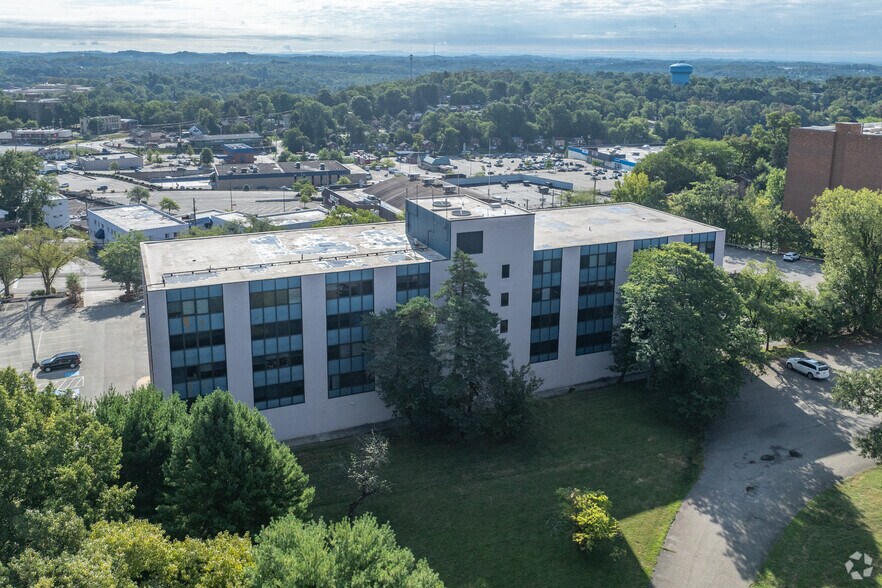 10 Duff Rd, Pittsburgh, PA à louer - Aérien - Image 3 de 4