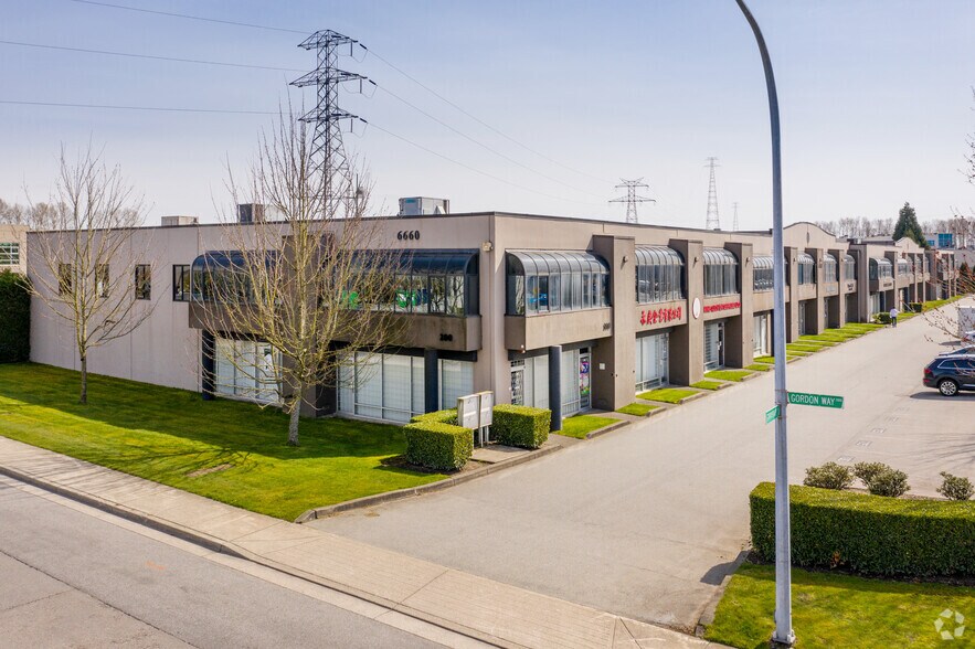 6660 Graybar Rd, Richmond, BC à vendre - Photo du bâtiment - Image 3 de 8
