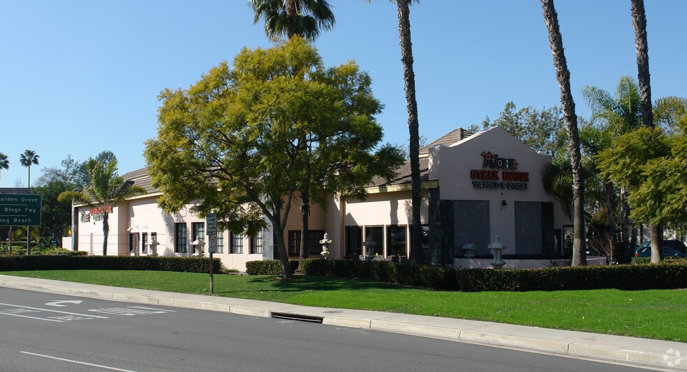3001 Old Ranch Pky, Seal Beach, CA for sale - Primary Photo - Image 2 of 5