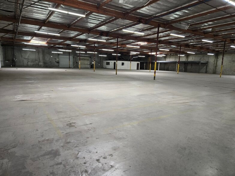 12878-12926 Pierce St, Pacoima, CA for lease - Aerial - Image 3 of 6